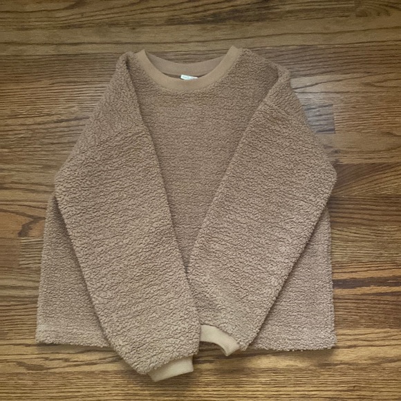 I bought this from Zara, the kids collection! it fits young young adults too! - Picture 1 of 1